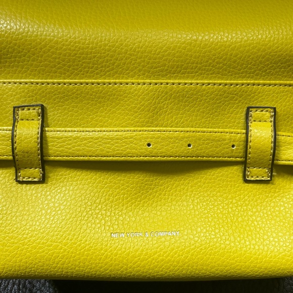 New York &. Co. Yellow Belted Fanny Pack - Picture 5 of 13